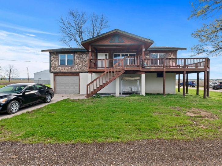 1008 South Highway 79 Winfield, MO 63389